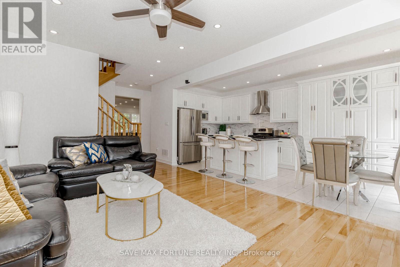 53 Chesterwood Crescent, Brampton (Credit Valley), Ontario  L6Y 0Z4 - Photo 15 - W12216291