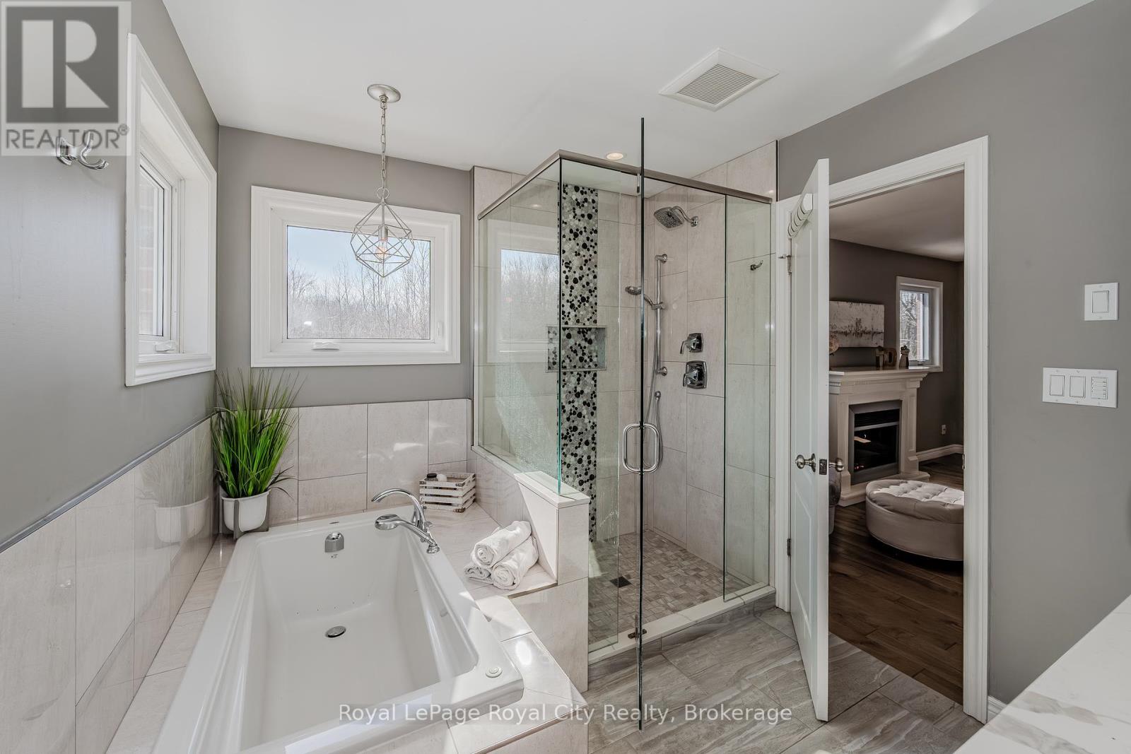 92 Chillico Drive, Guelph, Ontario  N1K 1Y6 - Photo 21 - X12216187