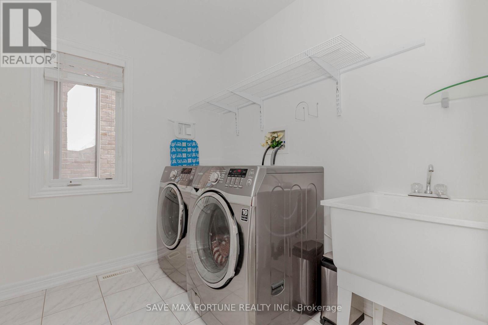 53 Chesterwood Crescent, Brampton (Credit Valley), Ontario  L6Y 0Z4 - Photo 38 - W12216291