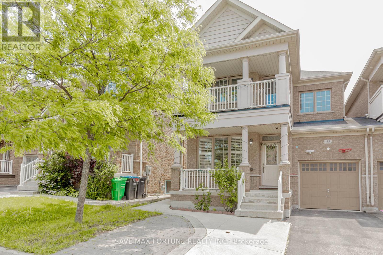 53 Chesterwood Crescent, Brampton (Credit Valley), Ontario  L6Y 0Z4 - Photo 2 - W12216291