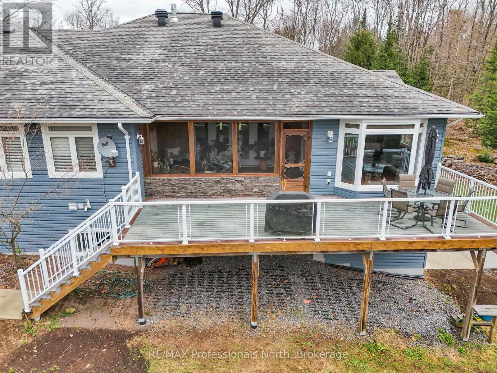 93 Mainhood's Road, Huntsville (Stephenson), Ontario  P0B 1M0 - Photo 47 - X12216107