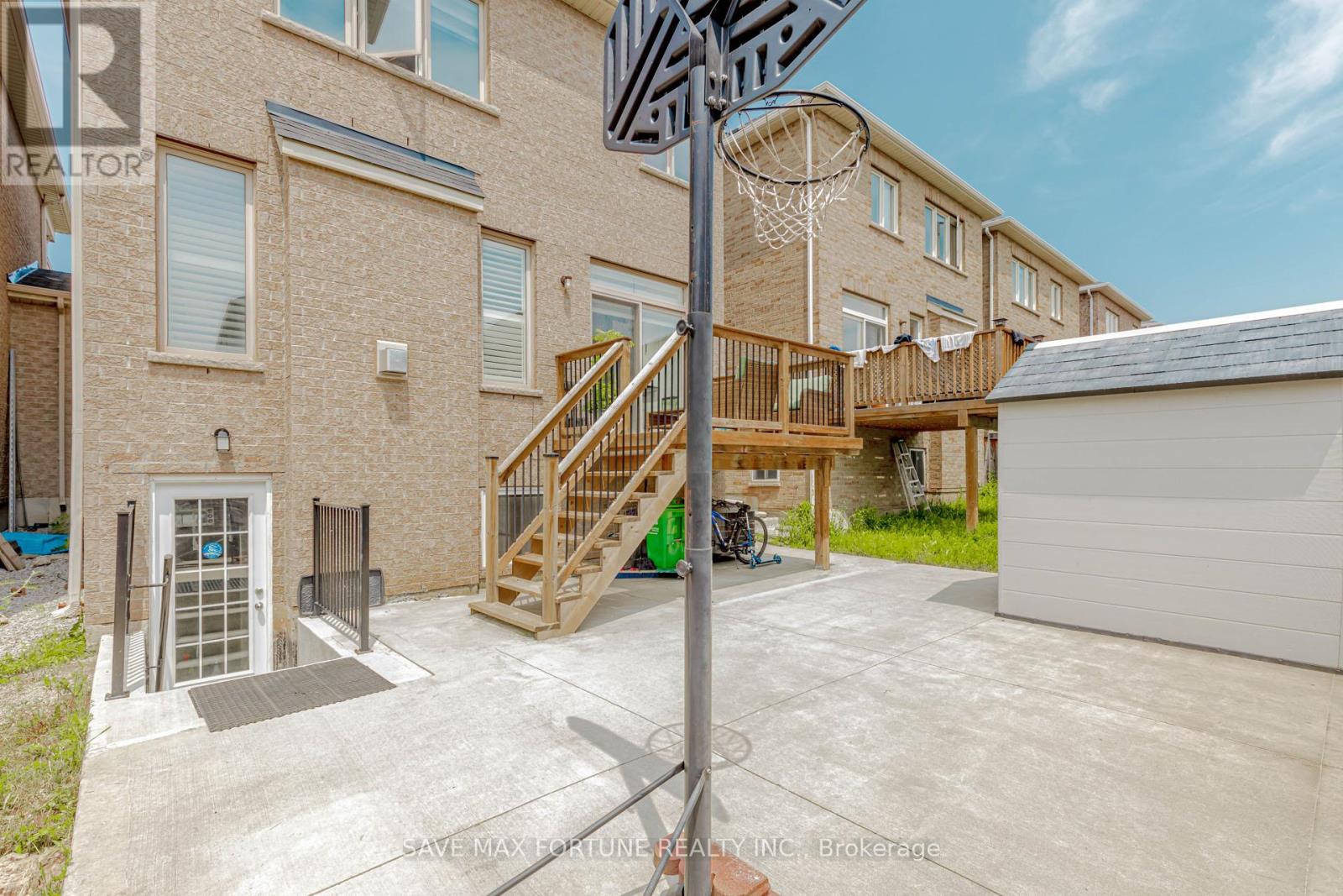 53 Chesterwood Crescent, Brampton (Credit Valley), Ontario  L6Y 0Z4 - Photo 49 - W12216291