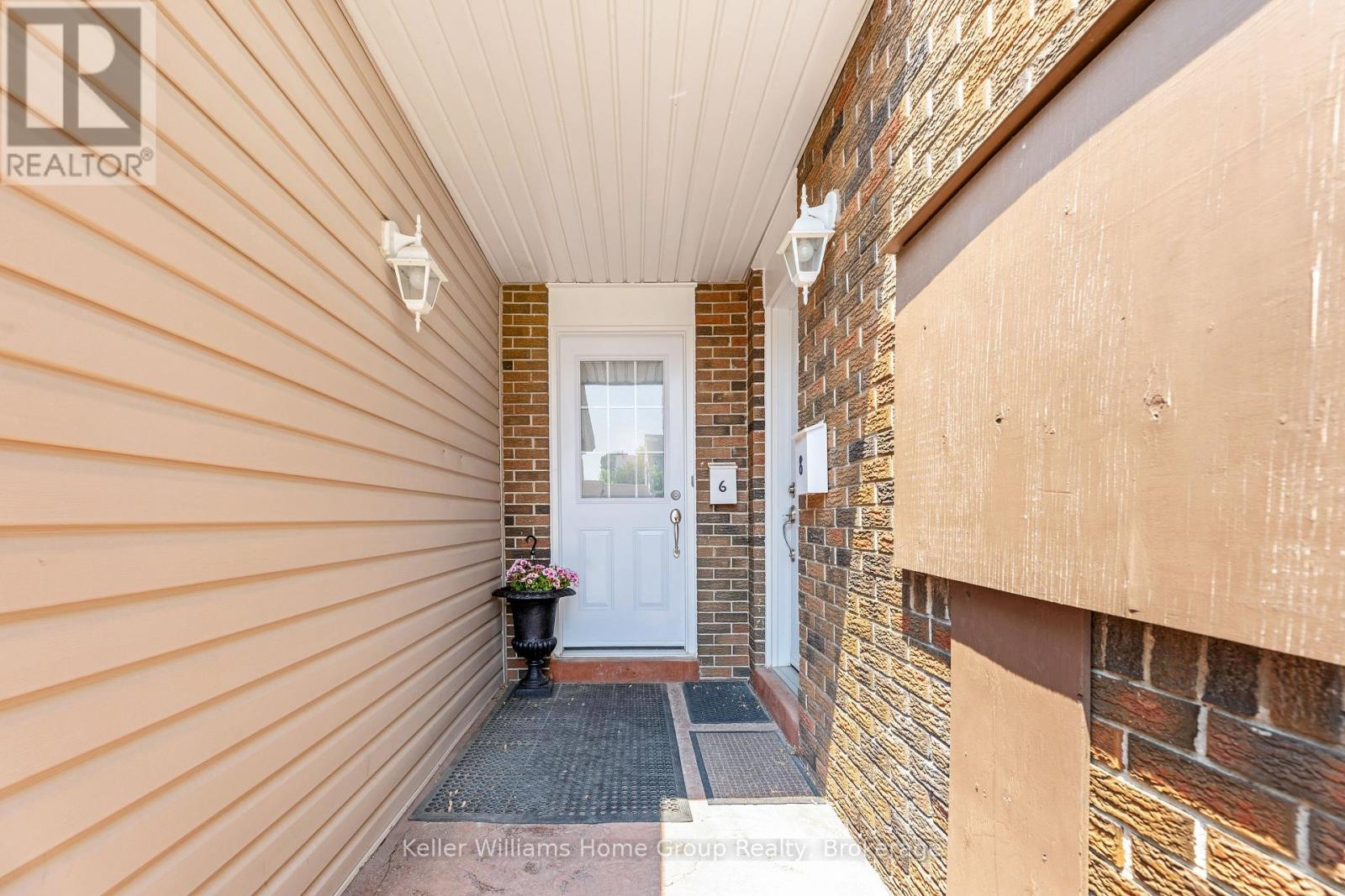6 - 175 Elm Ridge Drive, Kitchener, Ontario  N2N 1L7 - Photo 3 - X12216259