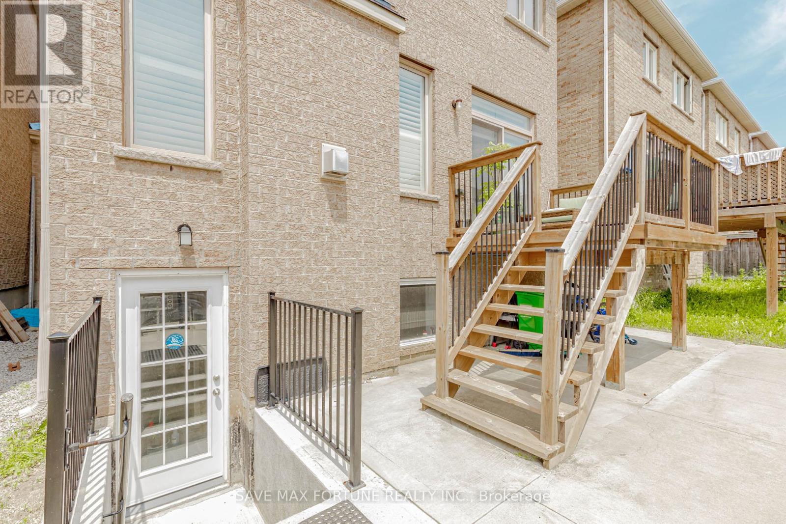 53 Chesterwood Crescent, Brampton (Credit Valley), Ontario  L6Y 0Z4 - Photo 39 - W12216291