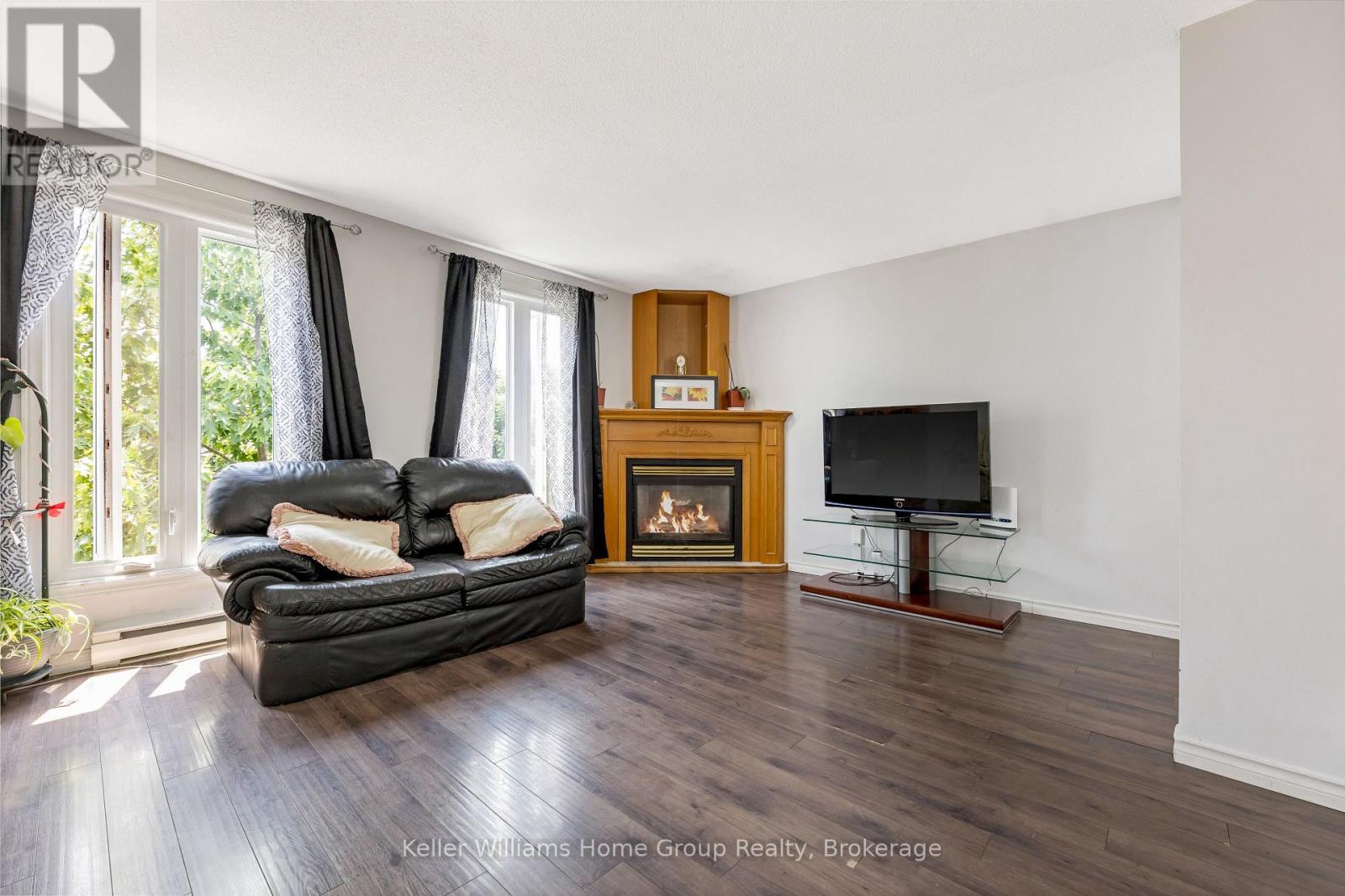 6 - 175 Elm Ridge Drive, Kitchener, Ontario  N2N 1L7 - Photo 9 - X12216259