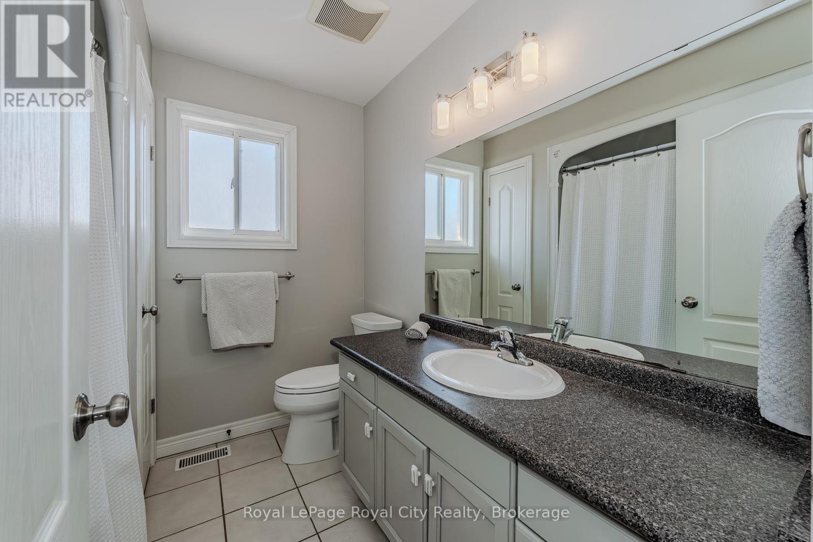 92 Chillico Drive, Guelph, Ontario  N1K 1Y6 - Photo 27 - X12216187