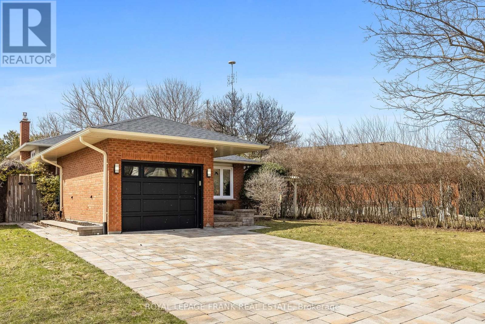80 MICHAEL BOULEVARD, Whitby, Ontario