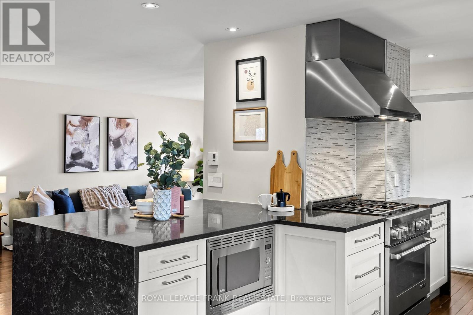 Property at 80 MICHAEL BOULEVARD image 3