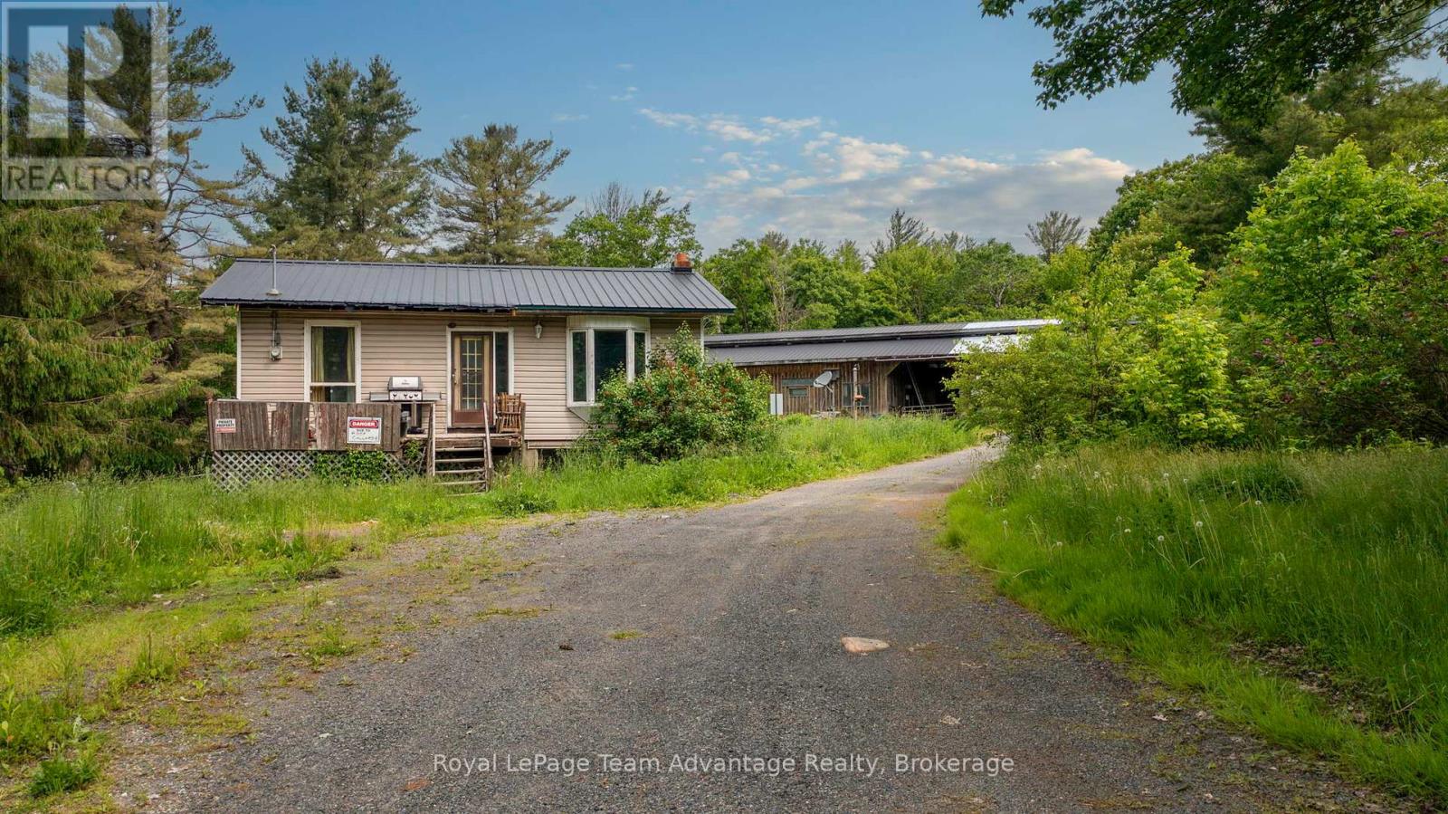 198 518 Highway, Seguin, Ontario  P2A 0B2 - Photo 2 - X12216351