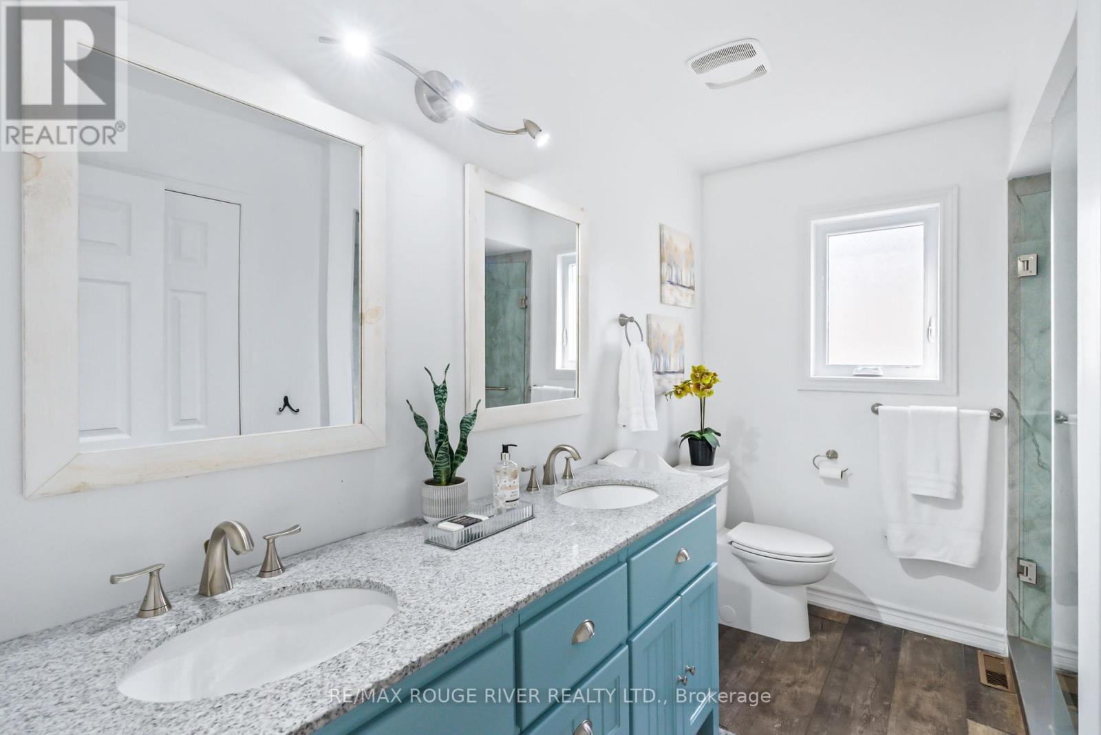 41 Valleywood Drive, Whitby, Ontario  L1R 2J5 - Photo 27 - E12215930