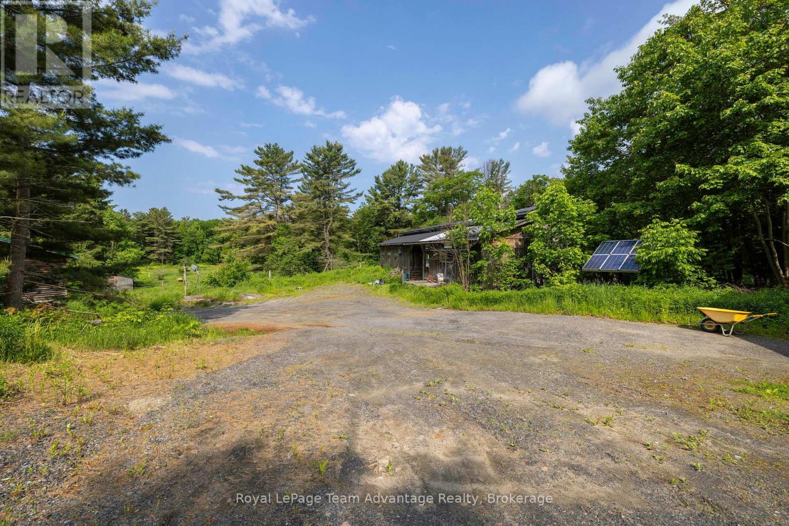 198 518 Highway, Seguin, Ontario  P2A 0B2 - Photo 10 - X12216351