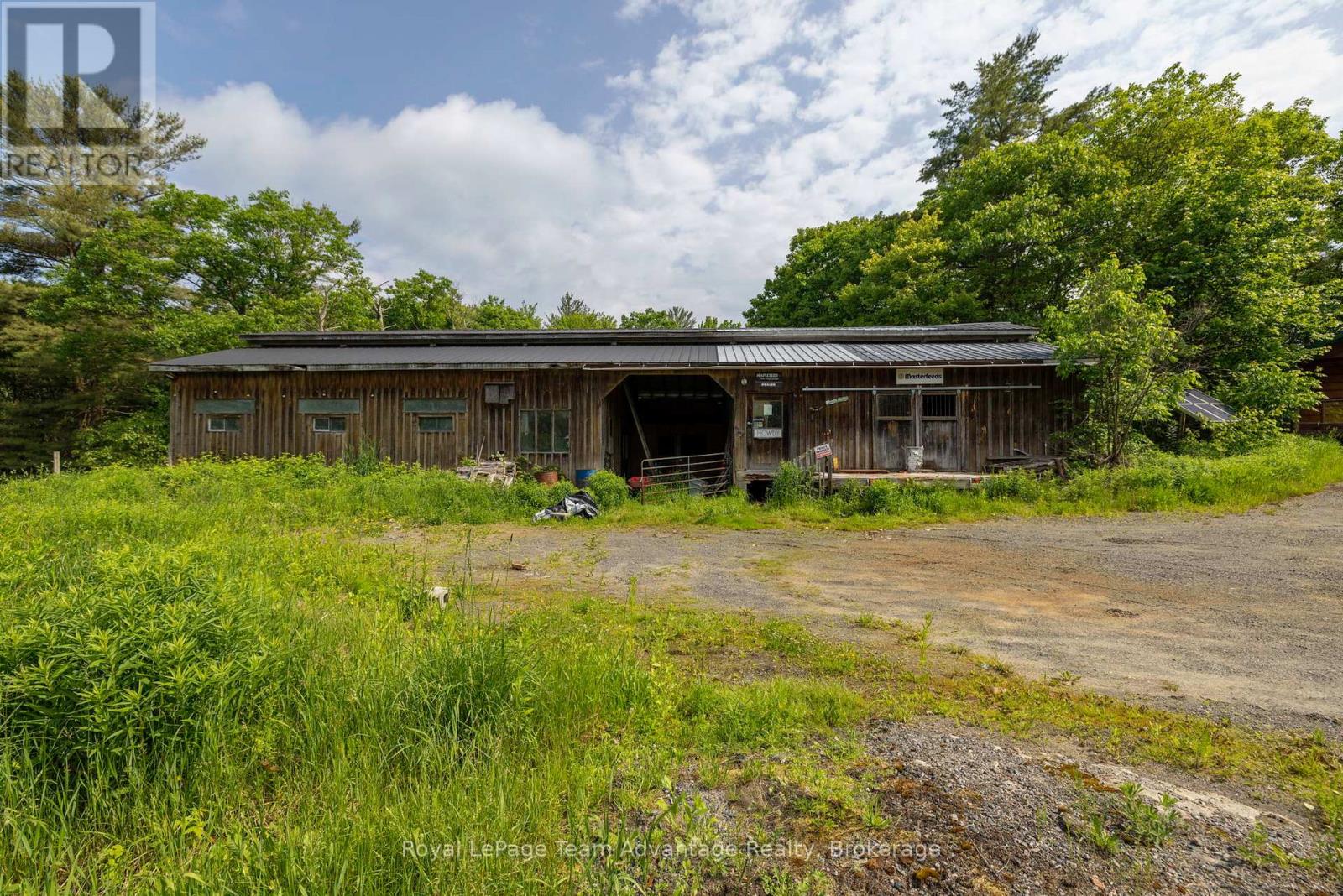 198 518 Highway, Seguin, Ontario  P2A 0B2 - Photo 26 - X12216351