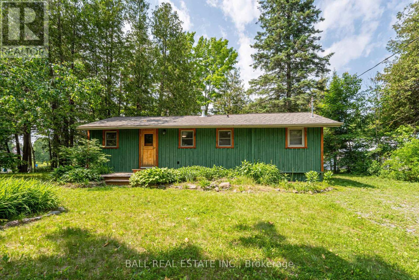 Property at 662 ROBEL DRIVE image 3