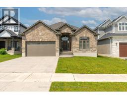 3 HARDY COURT, Lucan Biddulph, Ontario
