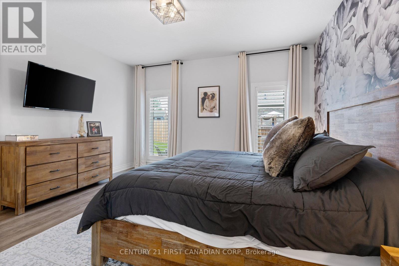 3 Hardy Court, Lucan Biddulph (Lucan), Ontario  N0M 2J0 - Photo 44 - X12216190