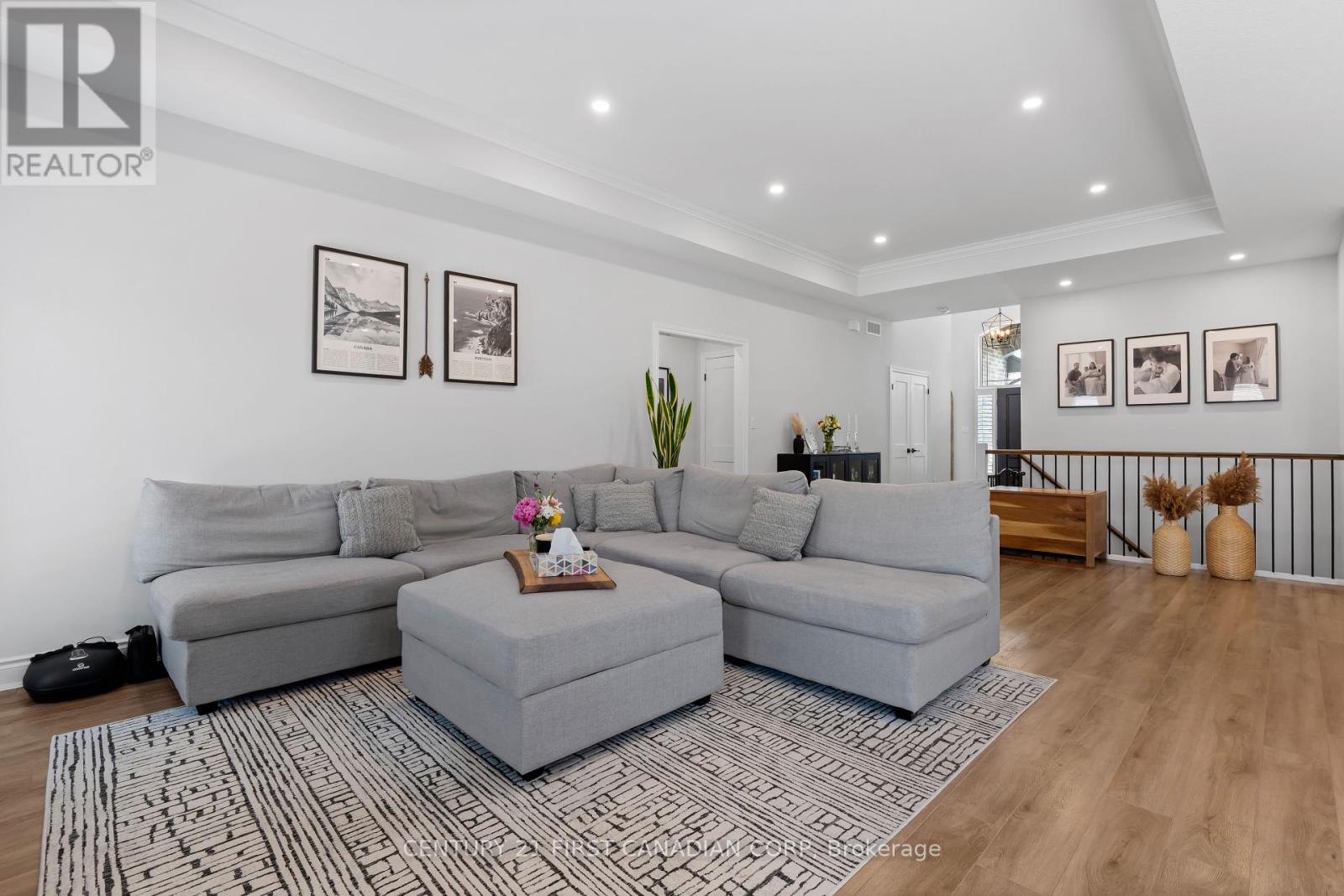 3 Hardy Court, Lucan Biddulph (Lucan), Ontario  N0M 2J0 - Photo 34 - X12216190