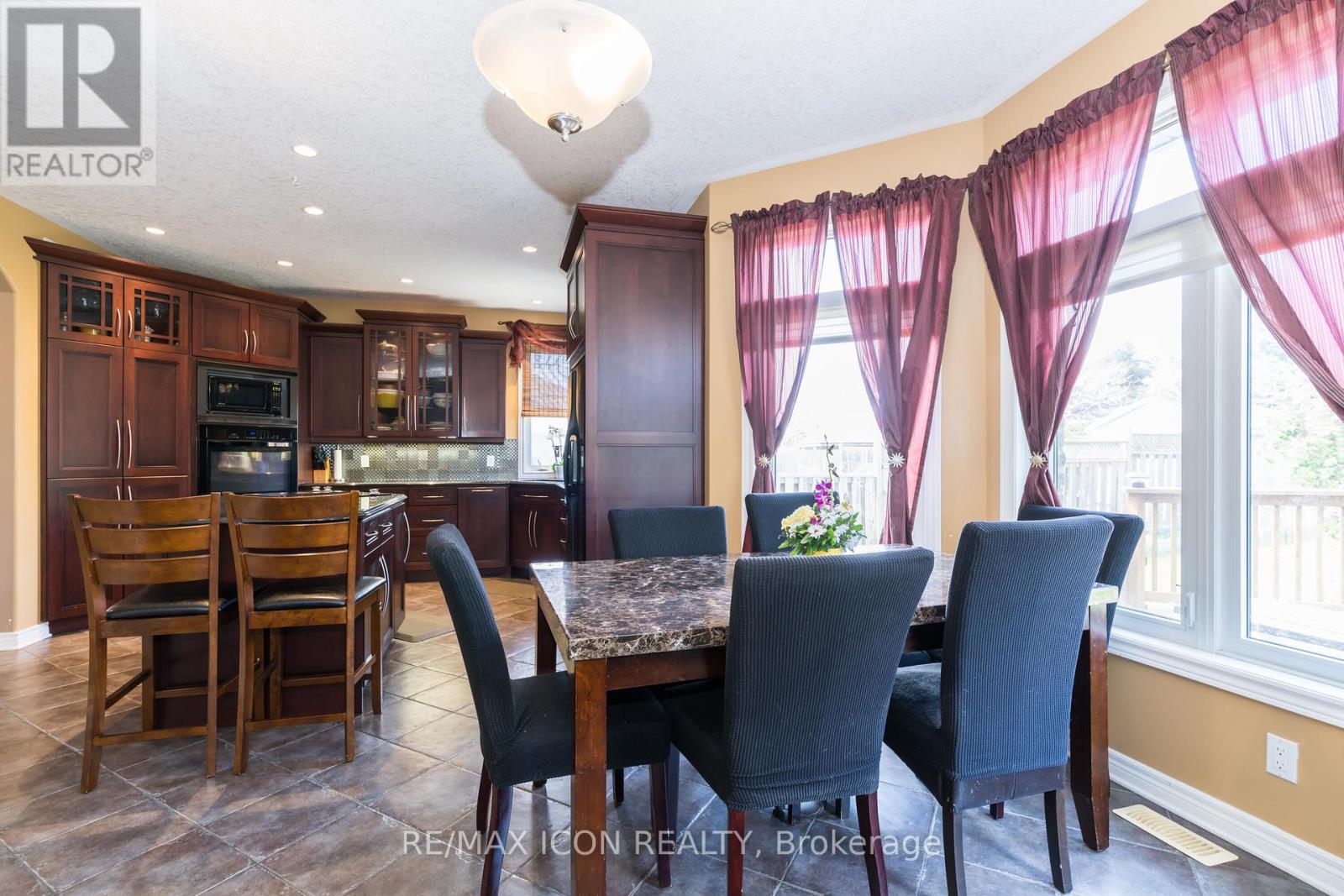 19 Redtail Court, St. Thomas, Ontario  N5R 6L6 - Photo 17 - X12216231