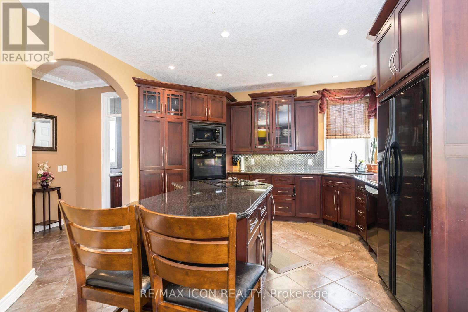 19 Redtail Court, St. Thomas, Ontario  N5R 6L6 - Photo 19 - X12216231