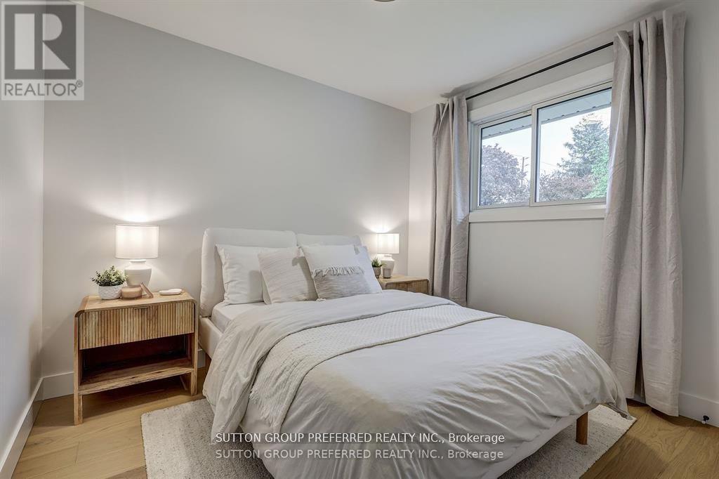 1053 Willow Drive, London South, Ontario  N6E 1P4 - Photo 24 - X12216252