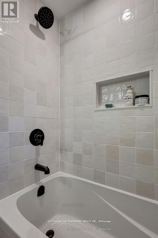 1053 Willow Drive, London South, Ontario  N6E 1P4 - Photo 20 - X12216252