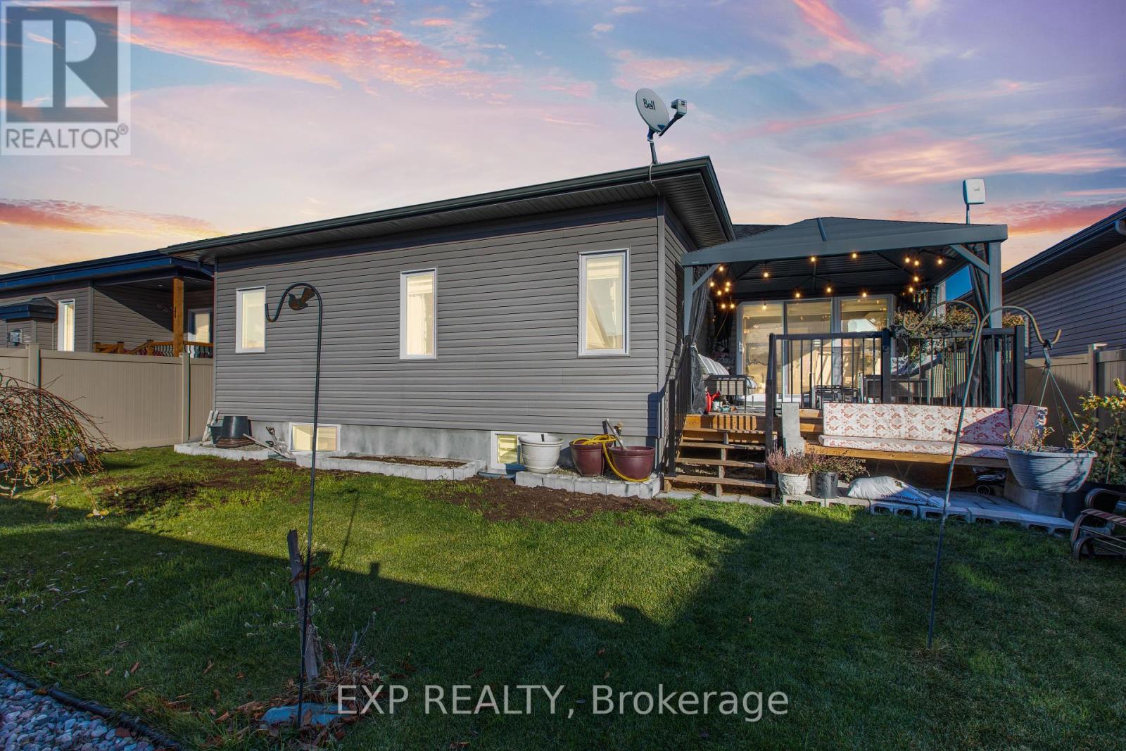 65 Granite Street, Clarence-Rockland, Ontario  K4K 0H7 - Photo 39 - X12183049