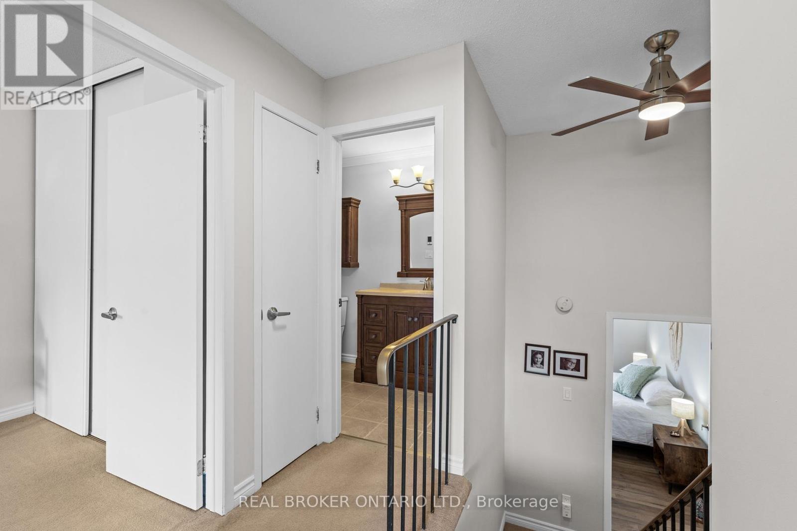 6 Almond Lane, Ottawa, Ontario  K2L 3T2 - Photo 24 - X12215752