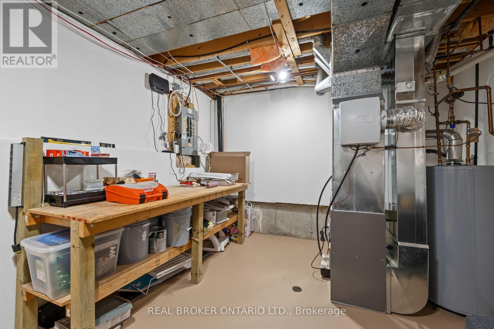 6 Almond Lane, Ottawa, Ontario  K2L 3T2 - Photo 29 - X12215752
