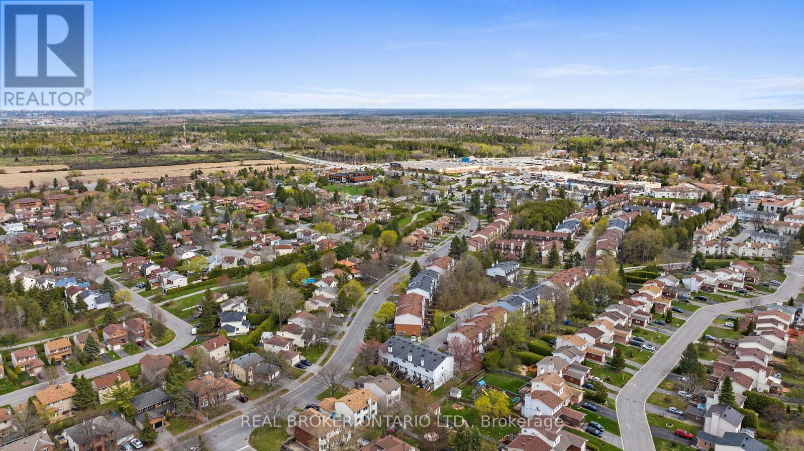 6 Almond Lane, Ottawa, Ontario  K2L 3T2 - Photo 41 - X12215752