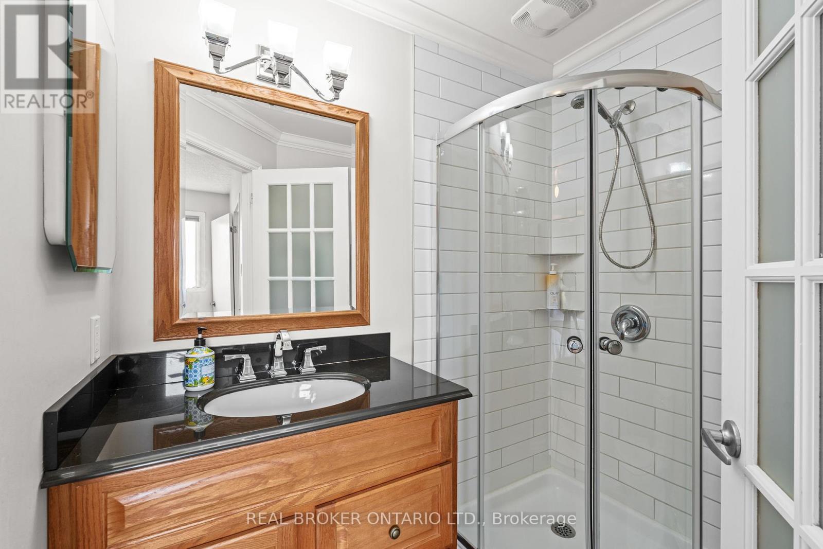 6 Almond Lane, Ottawa, Ontario  K2L 3T2 - Photo 21 - X12215752