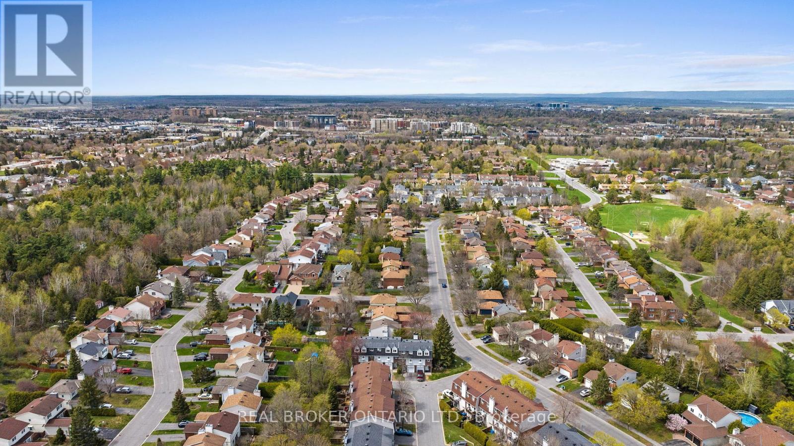 6 Almond Lane, Ottawa, Ontario  K2L 3T2 - Photo 39 - X12215752