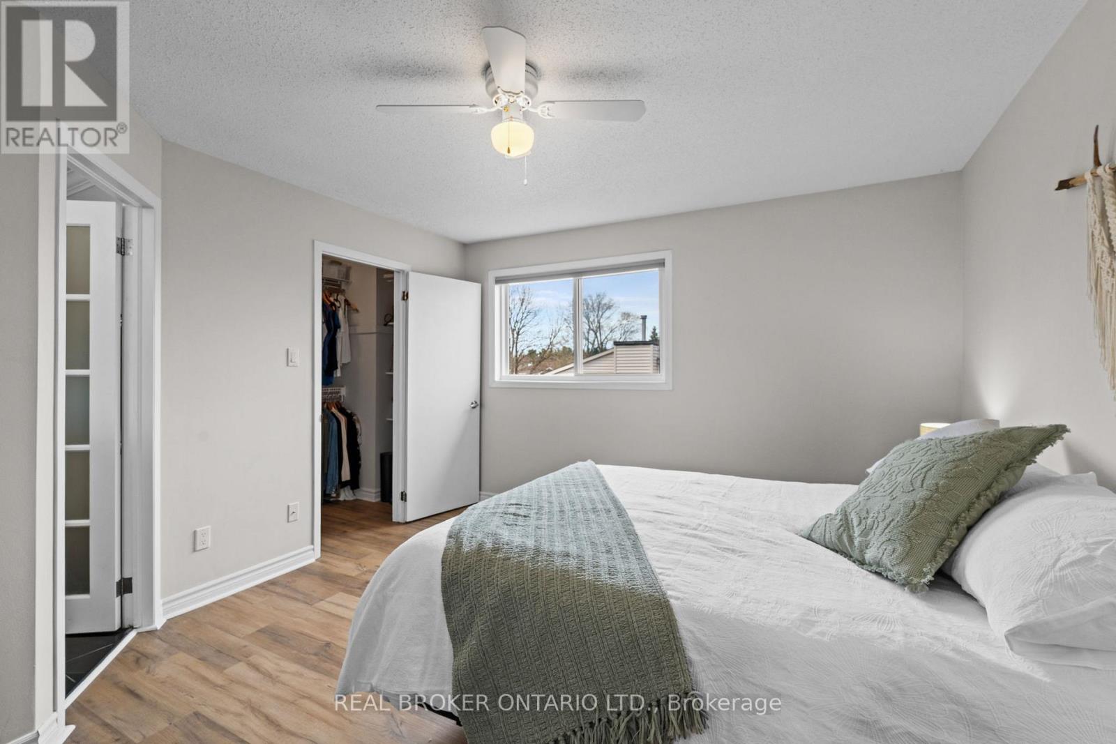 6 Almond Lane, Ottawa, Ontario  K2L 3T2 - Photo 18 - X12215752