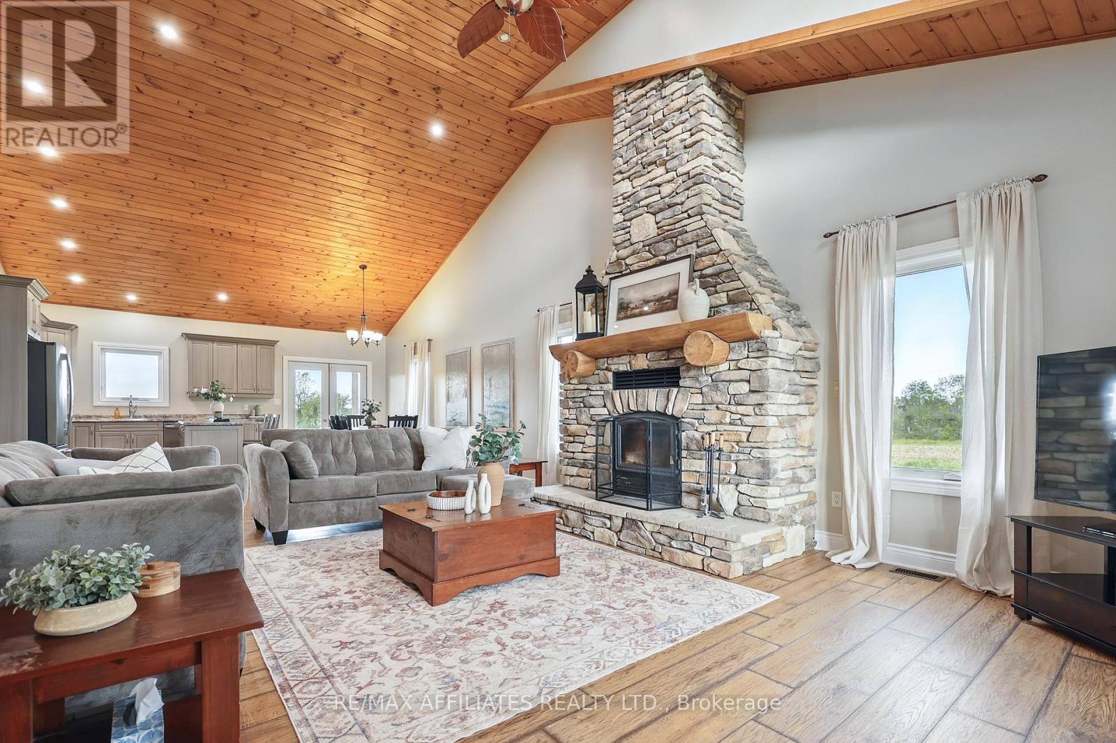 315 Gemmell Road, Merrickville-Wolford, Ontario  K0G 1G0 - Photo 6 - X12216011