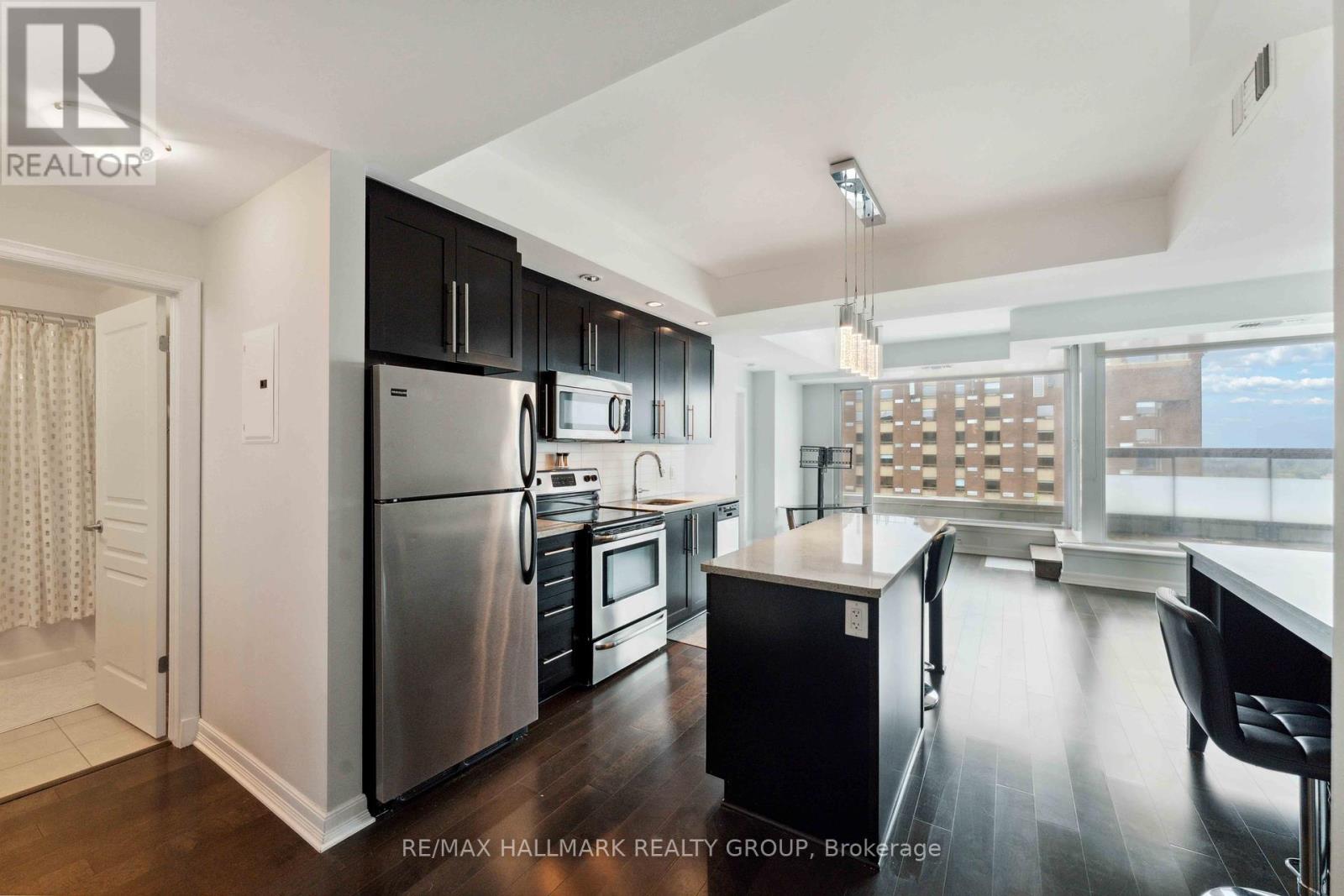 1408 - 238 Besserer Street, Ottawa, Ontario  K1N 6B1 - Photo 3 - X12216232