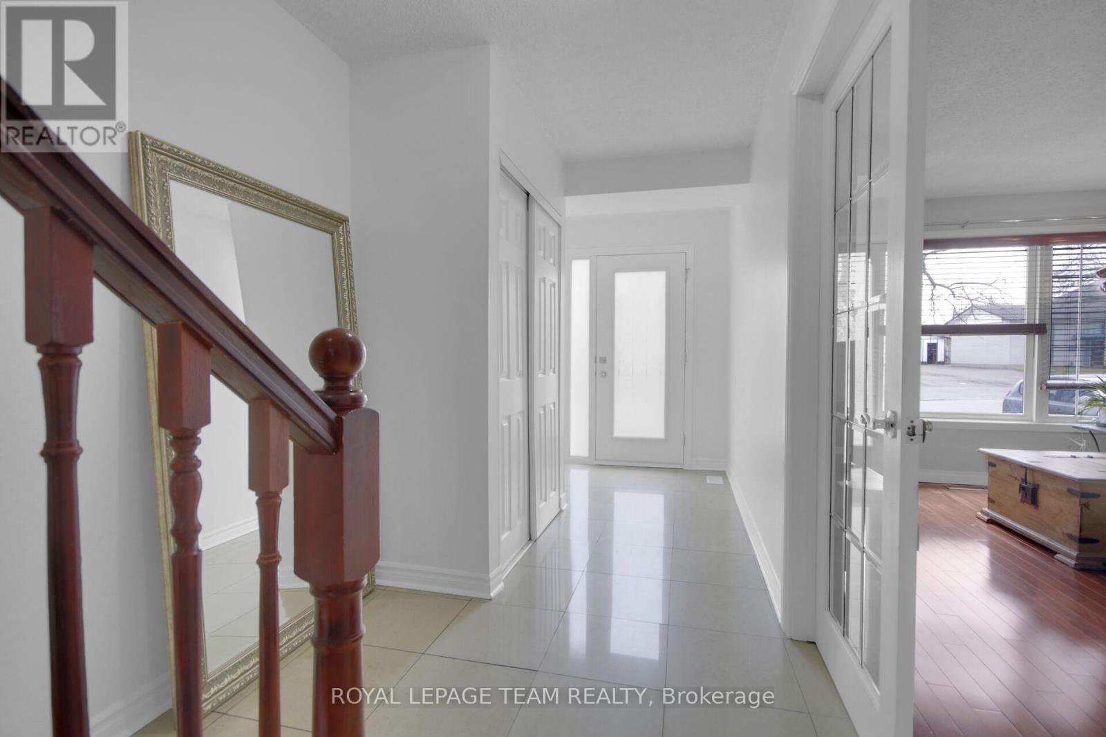 Property at 1563 GOTH AVENUE image 4