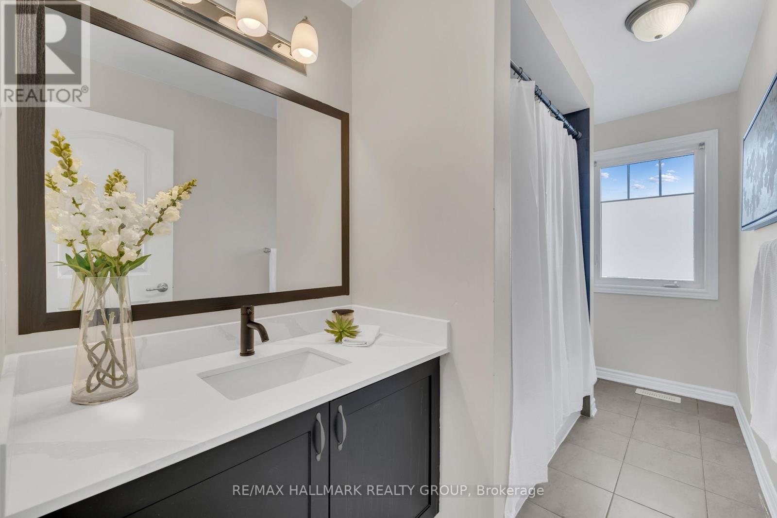 130 Cranesbill Road, Ottawa, Ontario  K2V 0J5 - Photo 24 - X12216284