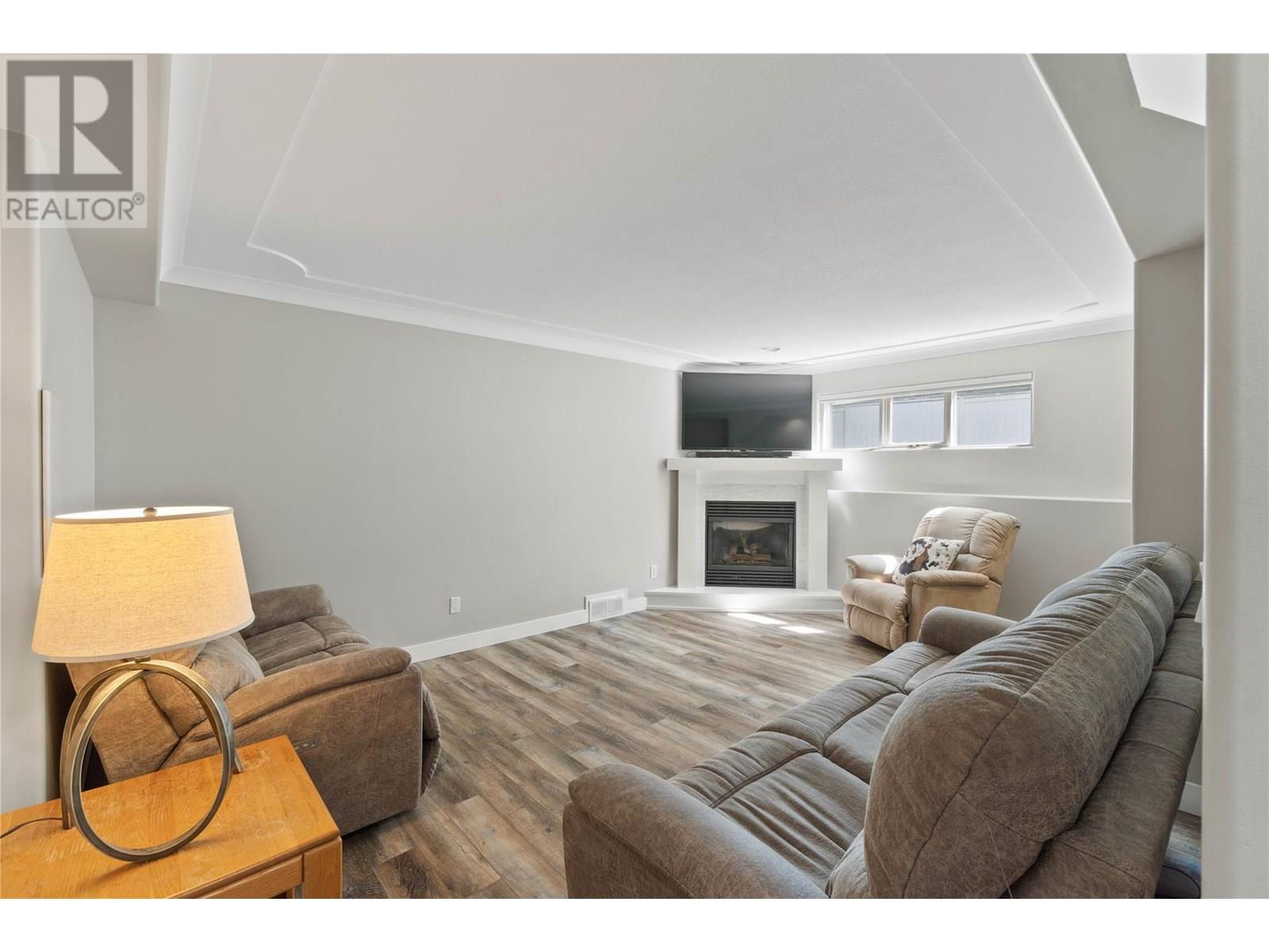 3225 Hargraves Place, Kamloops, British Columbia  V2B 8H3 - Photo 24 - 10351753