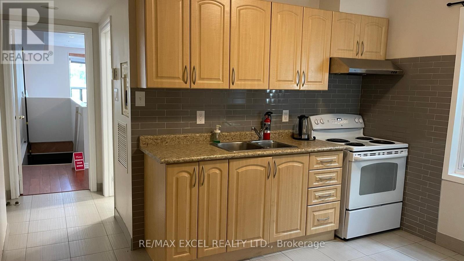 467 Danforth Avenue, Toronto (North Riverdale), Ontario  M4K 1P1 - Photo 6 - E12216109