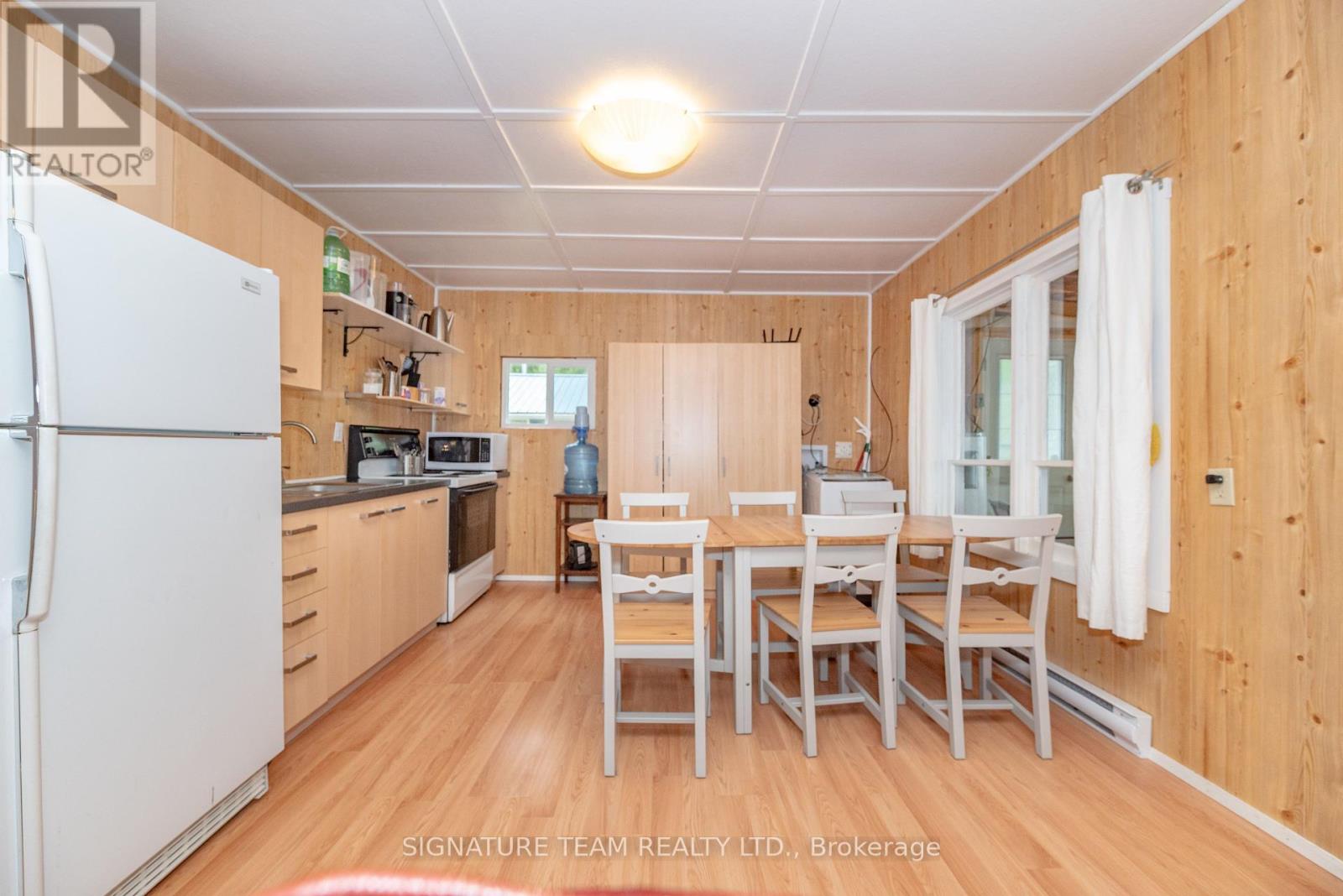 30 Sleepy Hollow Lane, Bonnechere Valley, Ontario  K0J 2A0 - Photo 10 - X12209589