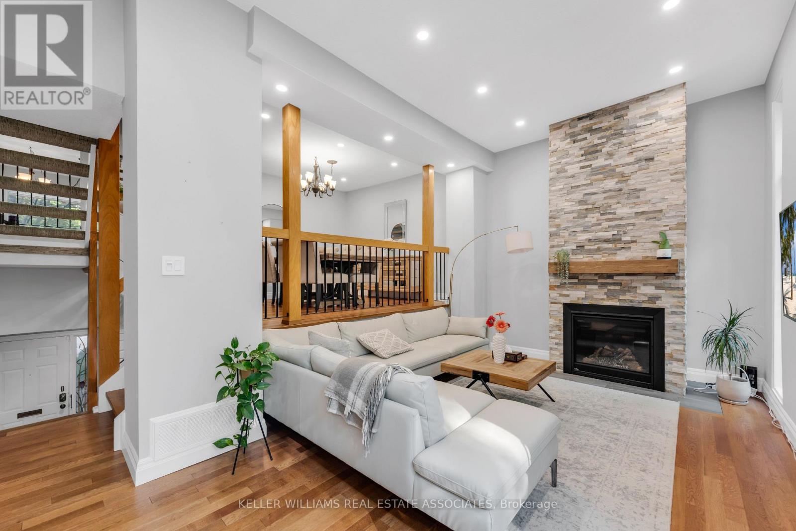 23 - 1250 Marlborough Court, Oakville (Cp College Park), Ontario  L6H 2W7 - Photo 8 - W12214256