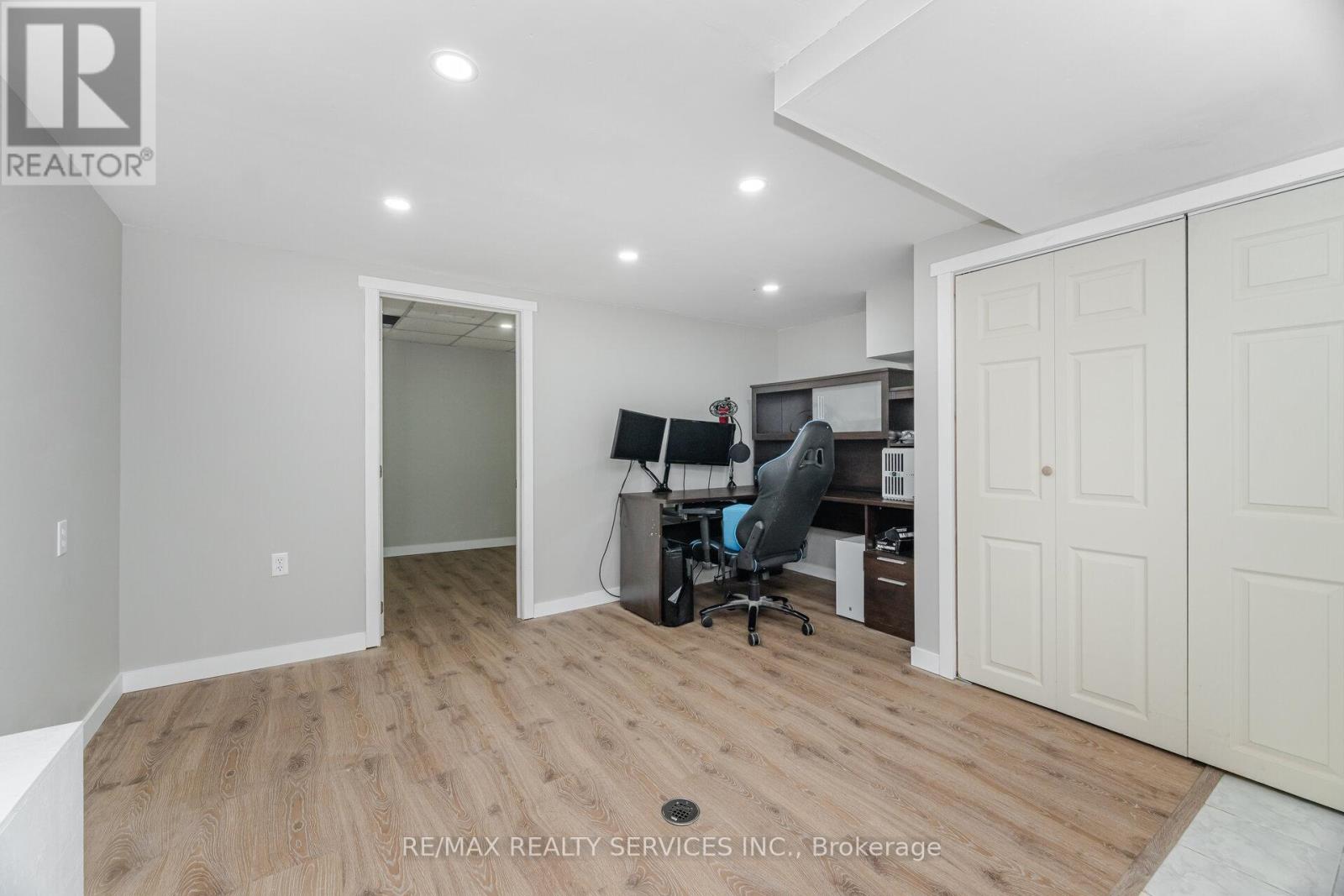 4 Hinchley Wood Grove, Brampton (Brampton North), Ontario  L6V 3M3 - Photo 39 - W12216294