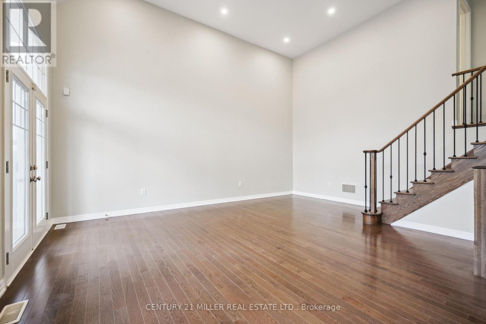 252 Wisteria Way, Oakville (Go Glenorchy), Ontario  L6M 1L3 - Photo 25 - W12216279