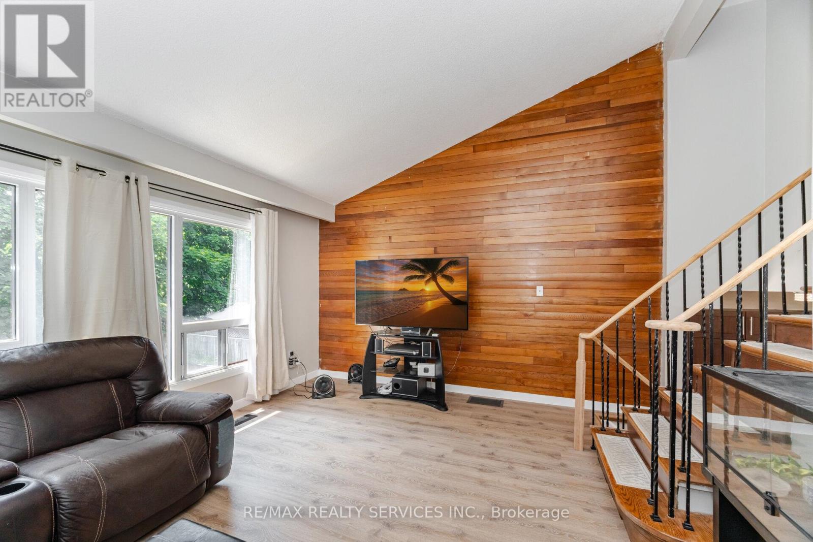 4 Hinchley Wood Grove, Brampton (Brampton North), Ontario  L6V 3M3 - Photo 22 - W12216294