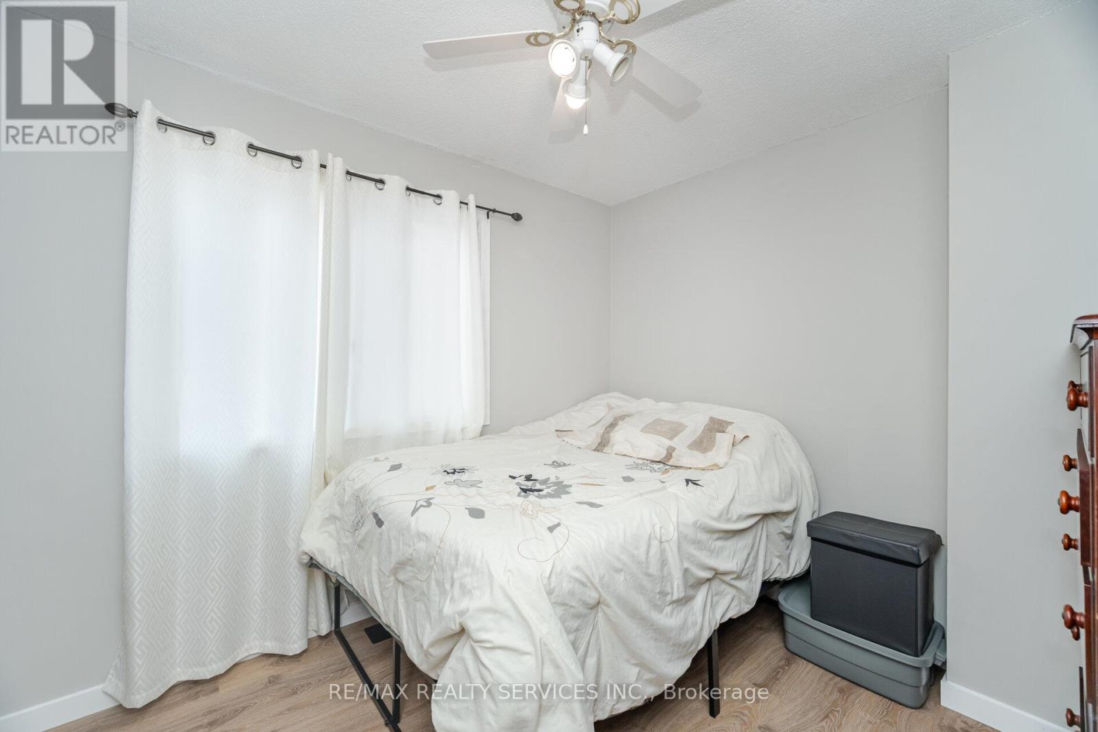 4 Hinchley Wood Grove, Brampton (Brampton North), Ontario  L6V 3M3 - Photo 30 - W12216294