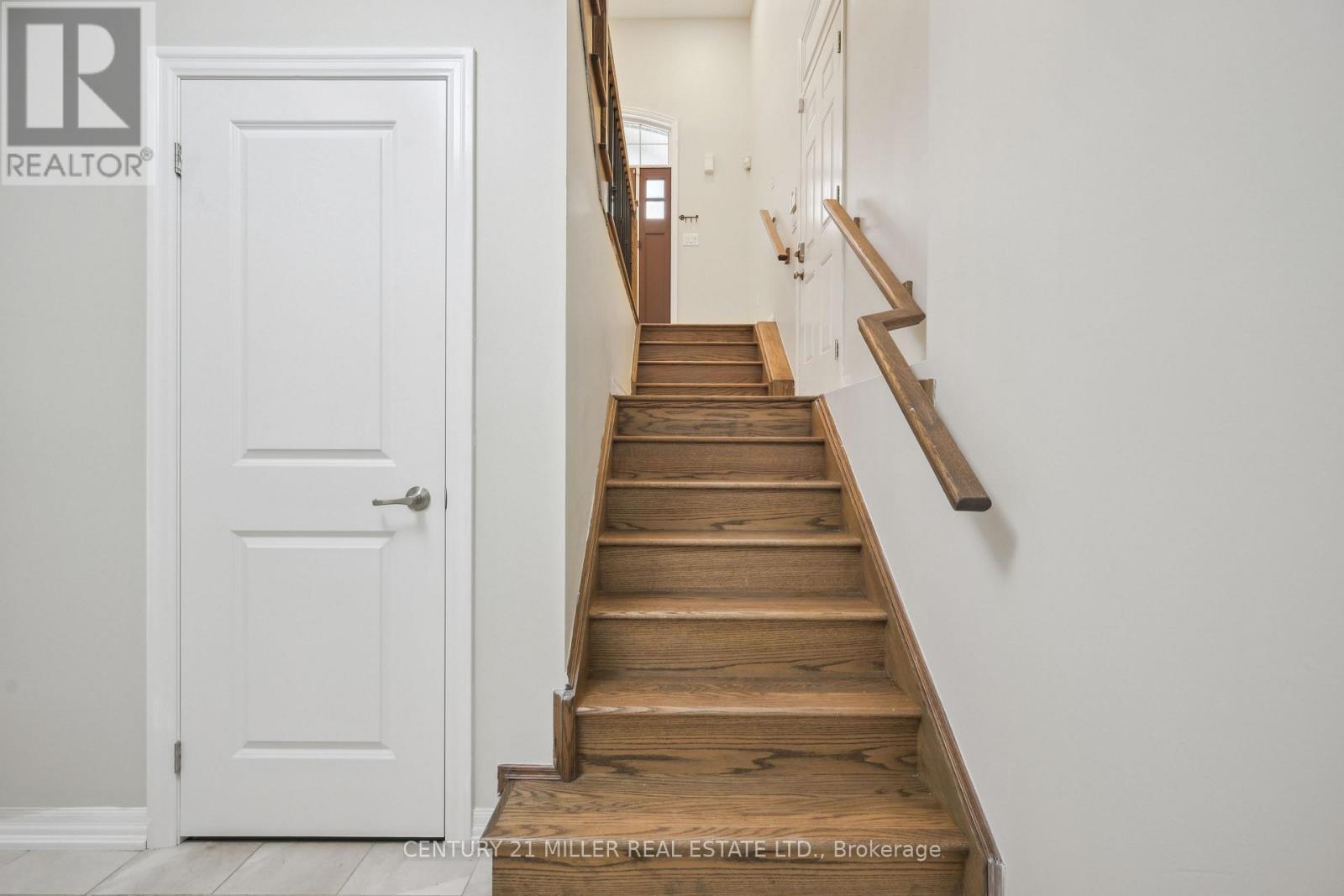 252 Wisteria Way, Oakville (Go Glenorchy), Ontario  L6M 1L3 - Photo 37 - W12216279