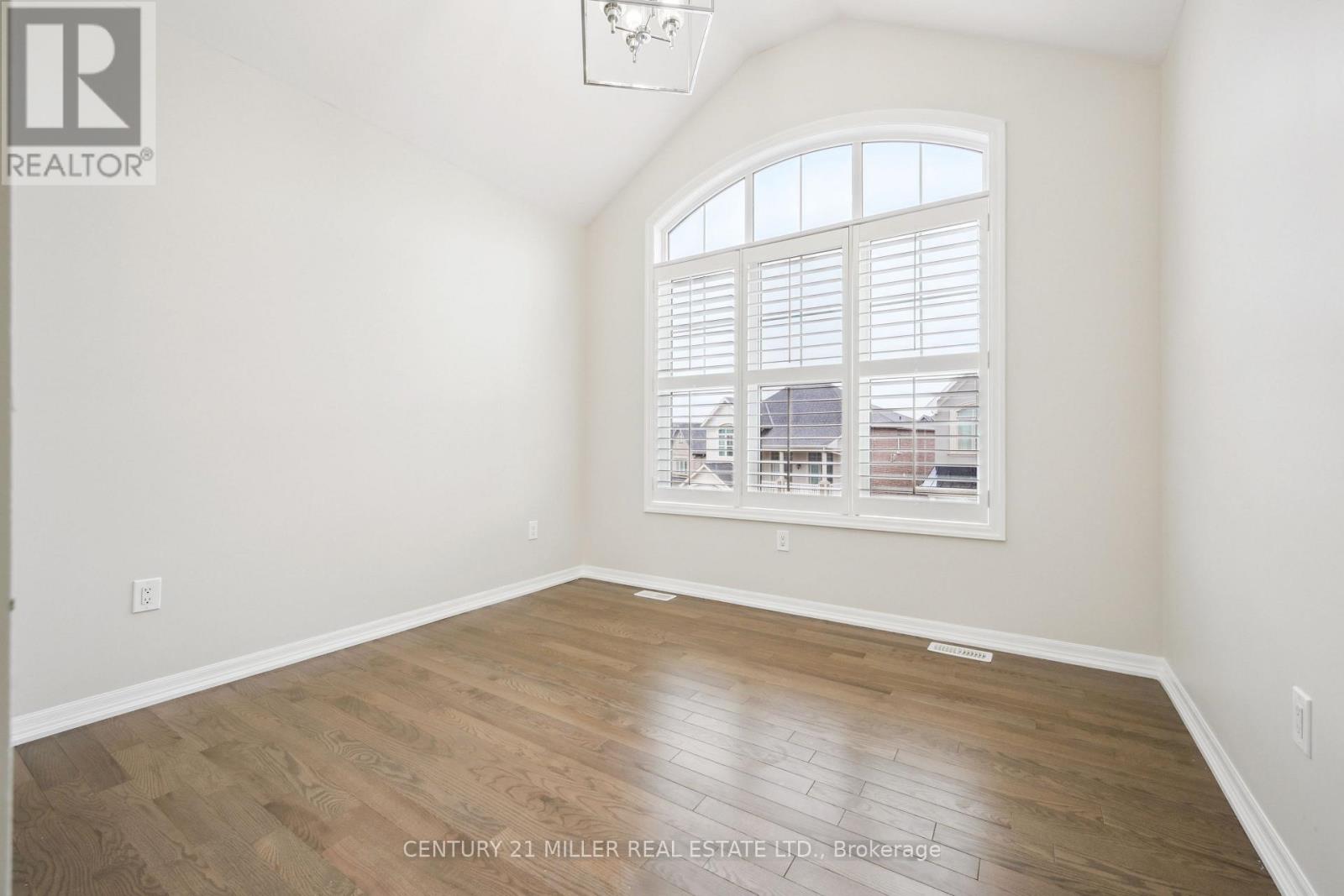 252 Wisteria Way, Oakville (Go Glenorchy), Ontario  L6M 1L3 - Photo 33 - W12216279