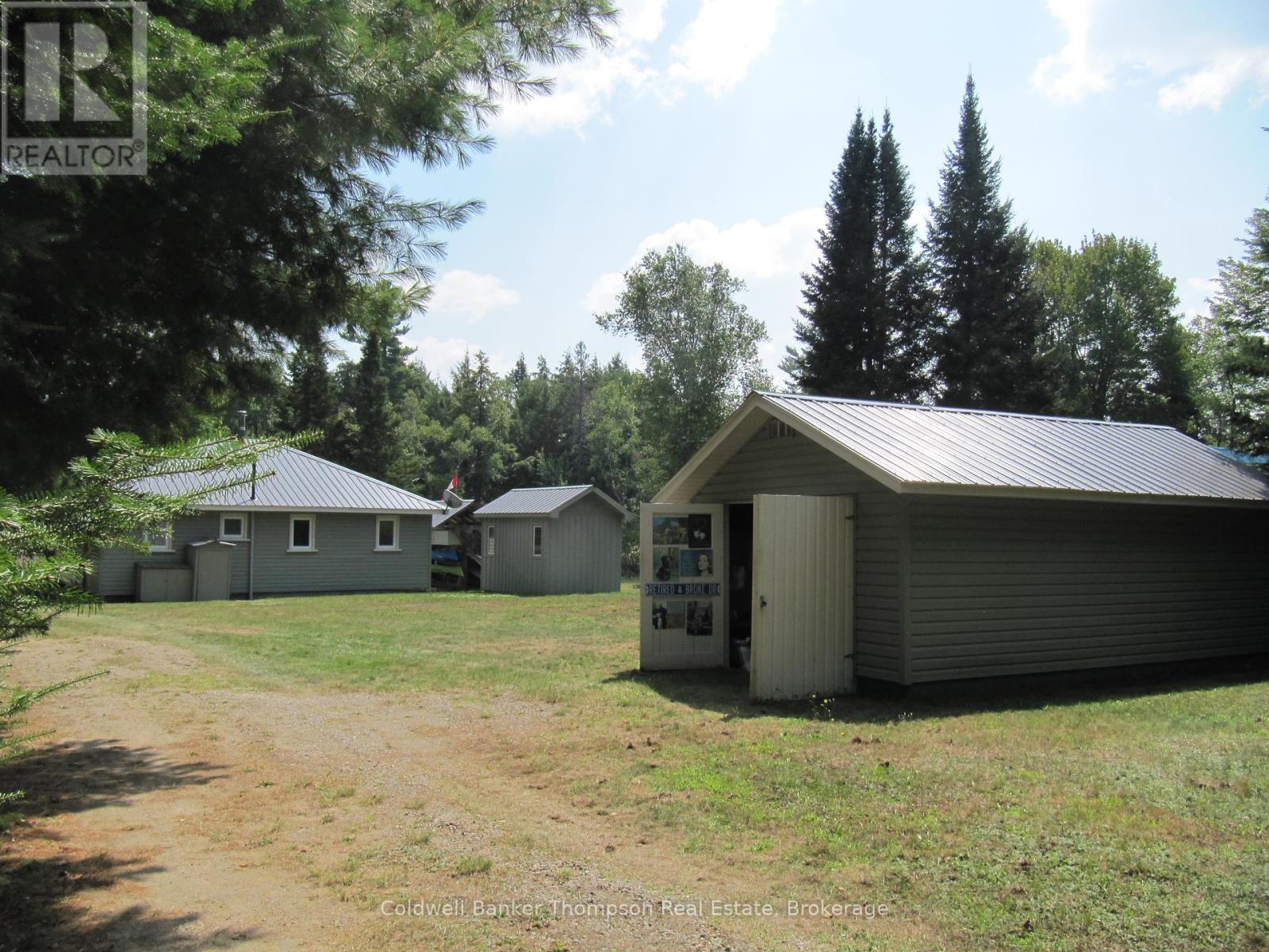 105 Pineaire Lane, Perry, Ontario  P0A 1M0 - Photo 13 - X12216362