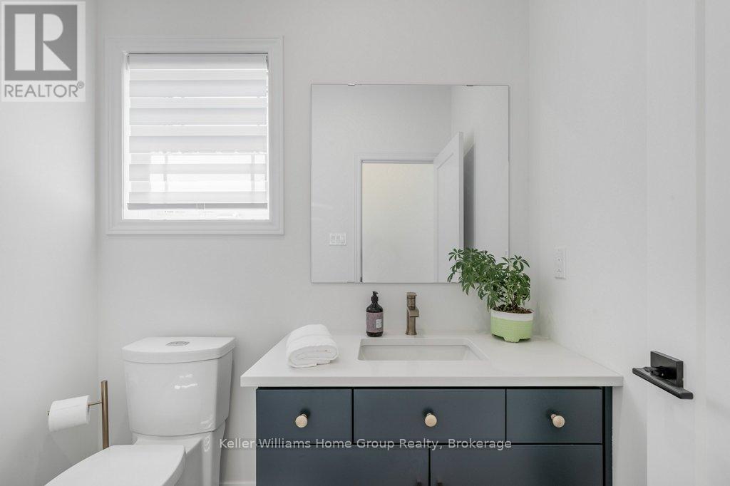 48 Macalister Boulevard, Guelph, Ontario  N1G 0G6 - Photo 9 - X12216396
