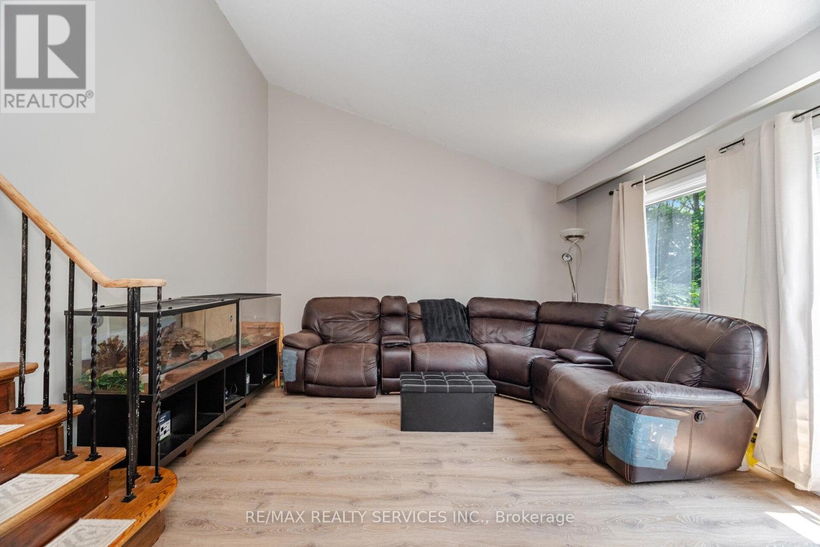 4 Hinchley Wood Grove, Brampton (Brampton North), Ontario  L6V 3M3 - Photo 21 - W12216294