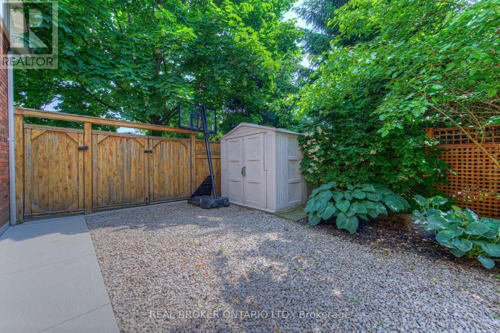 976 Filmandale Road, Burlington, Ontario  L7T 2Z4 - Photo 48 - W12216295