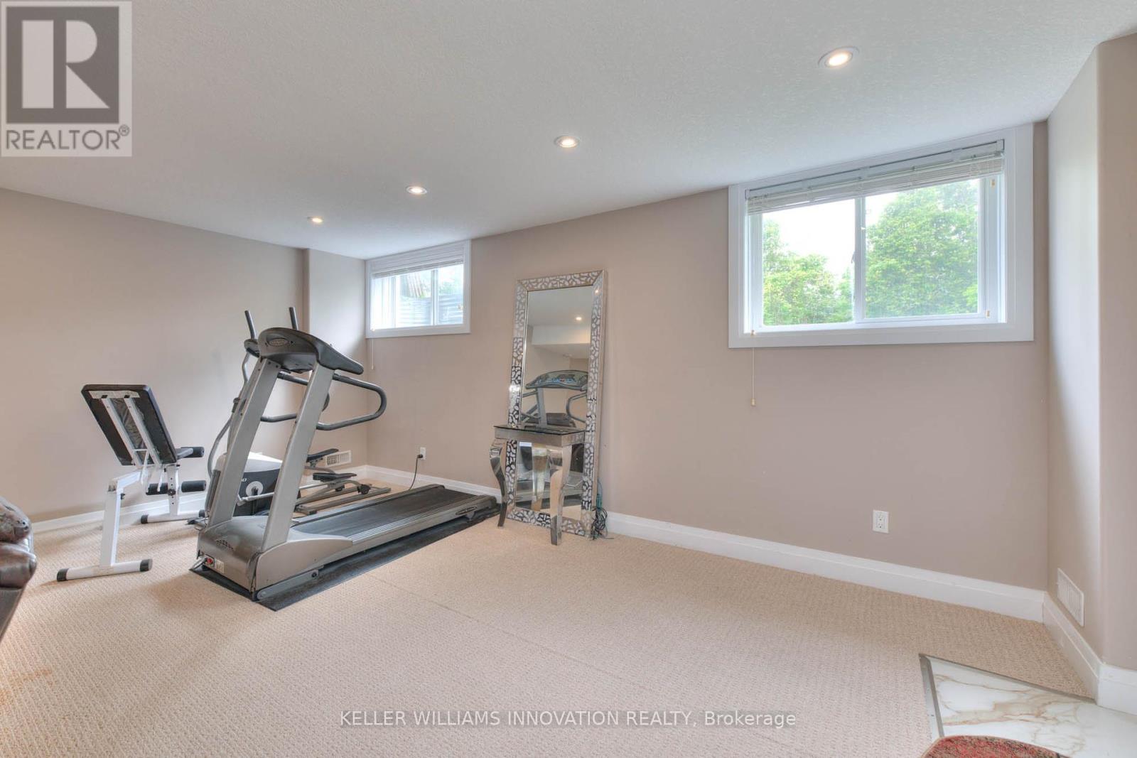 Lower - 556 Netherwood Crescent, Kitchener, Ontario  N2P 0B8 - Photo 10 - X12216245